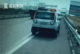 黑龙江警察吃瓜视频,揭秘警队生活趣闻