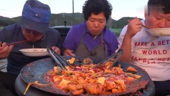 农村两口子吃红瓜视频,温馨瞬间感动网友