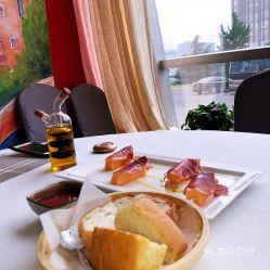 西班牙吃蜜瓜视频,甜蜜诱惑，视觉盛宴