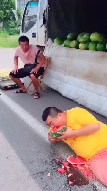 东北二哥吃瓜视频大全,笑料百出，趣味横生