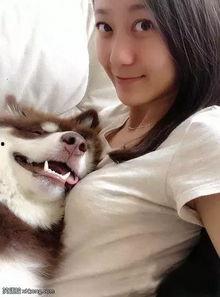 闺蜜吃瓜搞笑视频,笑料百出，欢乐无限