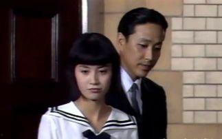 一见钟情吃瓜视频,揭秘吃瓜视频中的爱情火花